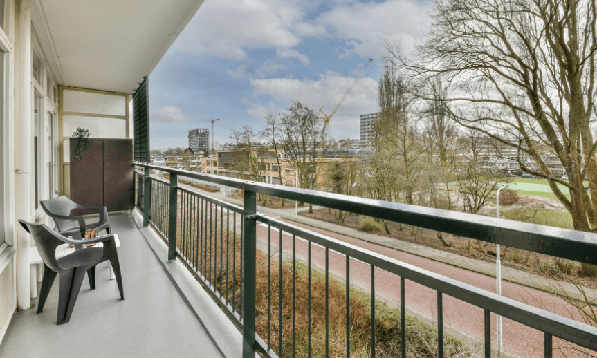 balustrada-stalowa-balkon-porady-atreon