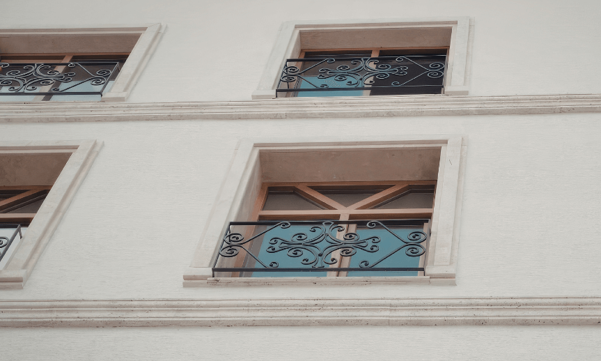 jak-zamontowac-balustrade-okienna-atreon